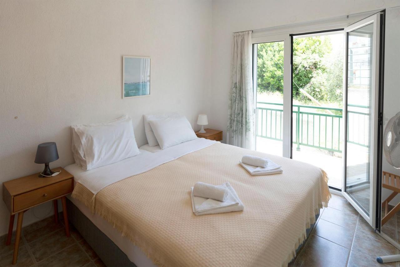 Villa Ftelia House Skiathos-Stadt Exterior foto